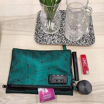 Bolsas a prueba de olor con bloqueo combinado, Bolsa a prueba de olor revestida de carbono de 10.2 x 7.2 pulgadas Bolsa de seguridad para viajes
