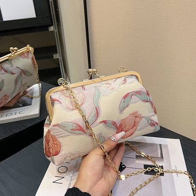 Nuevo bolso de la cadena del clip estilo chino bolso de la concha estilo nacional flor bolso de hombro de la moda cena bolso de cuerpo cruzado para mujeres