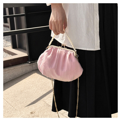 2024 NUEVO RETRO FAIRY SOLID COLOR PEQUEÑO BORSA BLANCA BORSA PERLA de mano de mujer de hilo de red en un simple bolso de cuerpo cruzado
