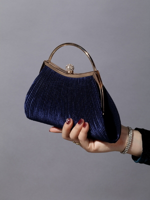 EUROPA Y LOS EEUU RETRO COLOR sólido anillo de mano recubierto moda cerradura cerrada bolsa de comedor cadena bolsa de cuerpo cruzado