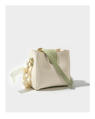 SUMMER FRESH ALL-MATCH BAG Moda femenina tendencia avanzada sentido nicho diseño crossbody bolsillo de bolsillo popular este año