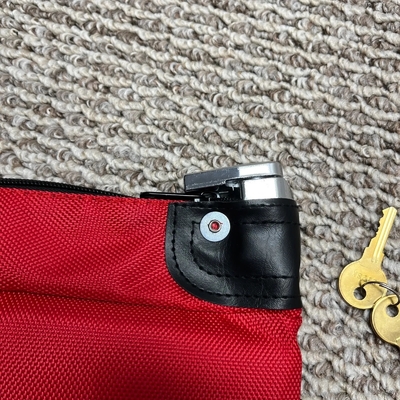 BORSA CRASTRONERAL EXPLOSIVO BORSA de banco BORSA de cremallera BORSA de nylon rojo BORSA de seguridad BORSA de medicina BORSA de arma BORSA AMMO