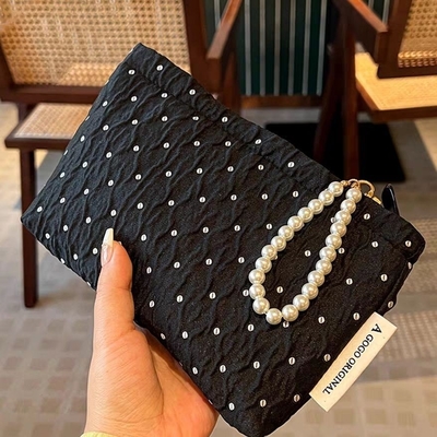 Polka DOT NEGRO BORSA DE MAQUILLAJE BORSA de almacenamiento de cuidado de la piel dulce BORSA de transporte de monedas portátiles BORSA de viaje Lavado