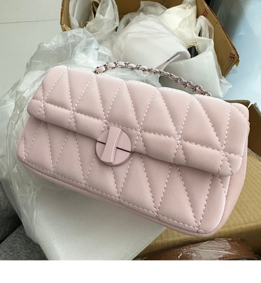 2024 Primavera/Verano NUEVA TEXTURA de alta calidad BOLSA PEQUEÑA FEMEÑANA CENACINA DE DIAMANTE BOLSA de bajo el brazo
