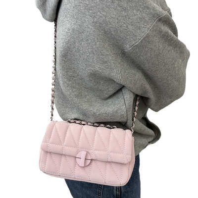 2024 Primavera/Verano NUEVA TEXTURA de alta calidad BOLSA PEQUEÑA FEMEÑANA CENACINA DE DIAMANTE BOLSA de bajo el brazo