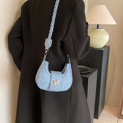 Popular nuevo diseño de nicho bolso de moda femenina estilo extranjero bolso mariposa sentido avanzado de todos los hombros bolso de debajo de los brazos
