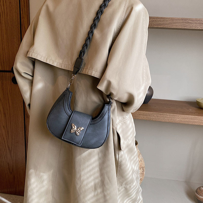 Popular nuevo diseño de nicho bolso de moda femenina estilo extranjero bolso mariposa sentido avanzado de todos los hombros bolso de debajo de los brazos
