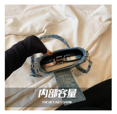 Popular nuevo diseño de nicho bolso de moda femenina estilo extranjero bolso mariposa sentido avanzado de todos los hombros bolso de debajo de los brazos