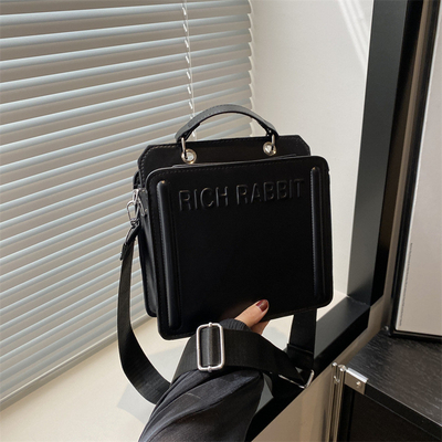 BOLSA SIMPLE DE MODA BOLSA de bolsas de mujer BOLSA de mano de pasajeros BOLSA pequeña cuadrada BOLSA para adultos mayores TEXTURA AMBIENTE