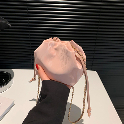 2024 NUEVA NICHE DE FASHION diseño primavera / verano bolso de cuerpo entero Senior SENSE bolso de balde recubierto