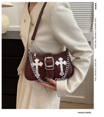 Bolso de alta calidad de ropa interior para mujeres nueva moda de otoño e invierno moda de nicho todo retro cadena de pasajeros hombro y hombro