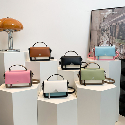 2024 Primavera y verano nueva moda bolsa cuadrada pequeña bolsa de hombro único bolsa de color coincidente mano bolsa de cuerpo cruzado