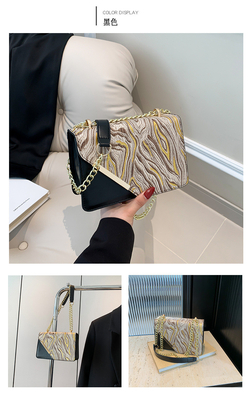Bolso de mujer nueva moda bolso cuadrado pequeño nicho mayorista retro simple arena rápida todo el hombro único cha crossbody