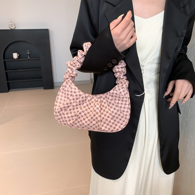 BOLSA DE MUJERES NUEVA tendencia en la tendencia todo en uno bolso de hombro primavera y verano moda bolso plegable en la nube