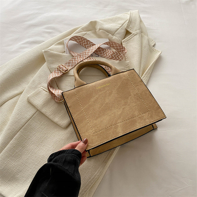 VINTAGE CHIC TEXTURED LETTER TOTE BAG BOLSA DE MUJER 2024 NUEVO BOLSA de moda de gran capacidad BOLSA de hombro con correa ancha