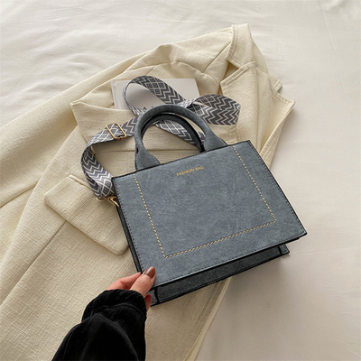 VINTAGE CHIC TEXTURED LETTER TOTE BAG BOLSA DE MUJER 2024 NUEVO BOLSA de moda de gran capacidad BOLSA de hombro con correa ancha