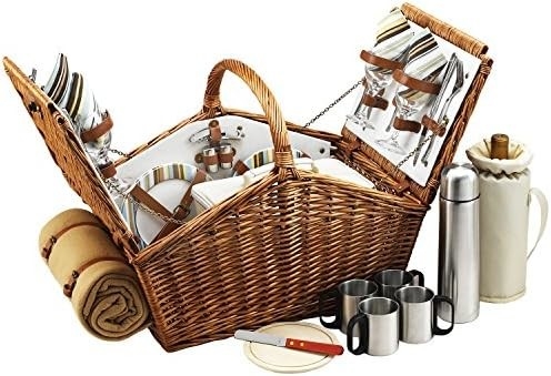Picnic en Ascot Huntsman Cesta de picnic de estilo inglés Willow con servicio para 4, Set de café y manta- Diseñado,