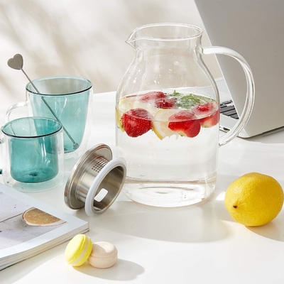 Jarrón de vidrio Karafu con tapa, jarra de agua resistente al calor de 68 oz para agua caliente / fría, té helado y jugo de bebida clara