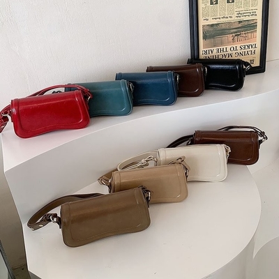 Bolso de hombro pequeño para mujeres Bolso Crossbody de moda Bolso de cuero a prueba de agua Bolsos de mano de embrague Bolsas de diseño