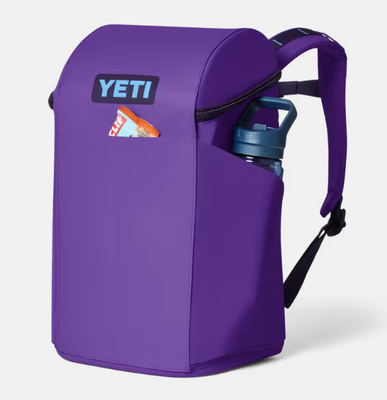Mochila impermeable con sistema elástico frontal elegante, dos bolsillos para botellas de agua y asas de agarre equilibradas en la parte superior