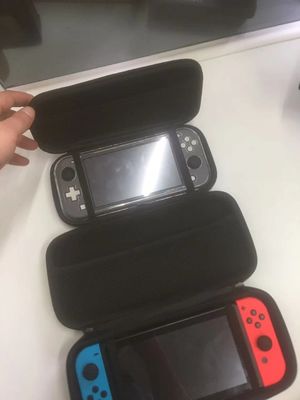 El terciopelo que alinea la cremallera metálica tira de EVA Travel Case For Switch Lite